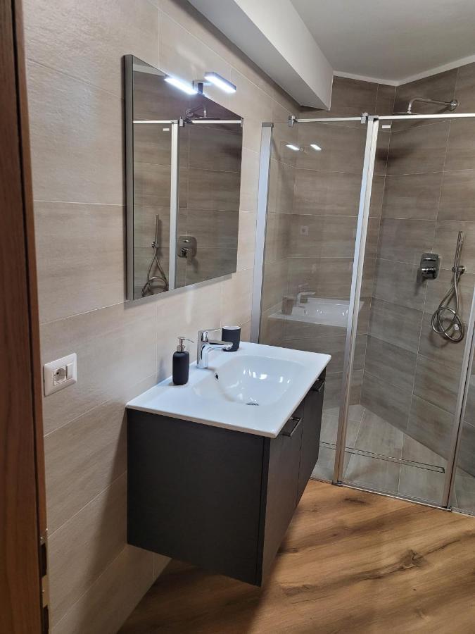 דירות מצאנה Casa Luca מראה חיצוני תמונה